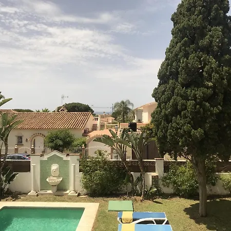Villa Large Side In