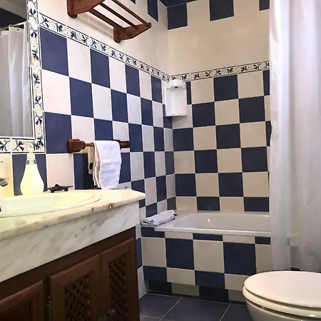 Large Side In * Marbella